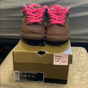 Nike dunk low Gibson guitar